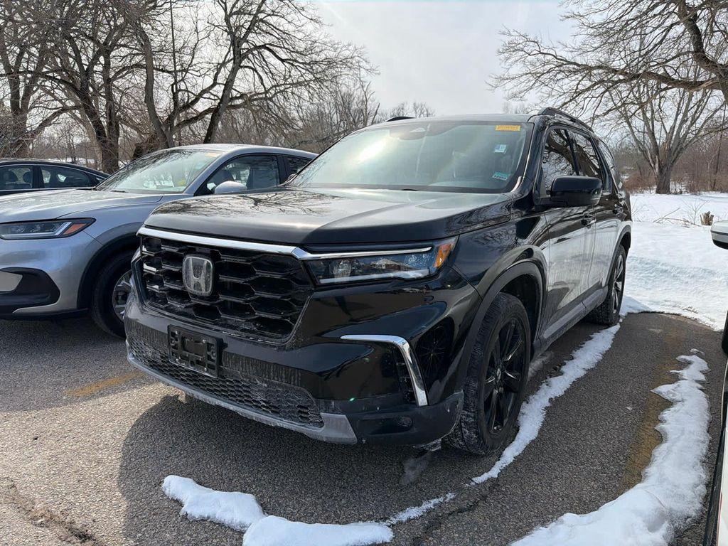 used 2023 Honda Pilot car, priced at $38,468