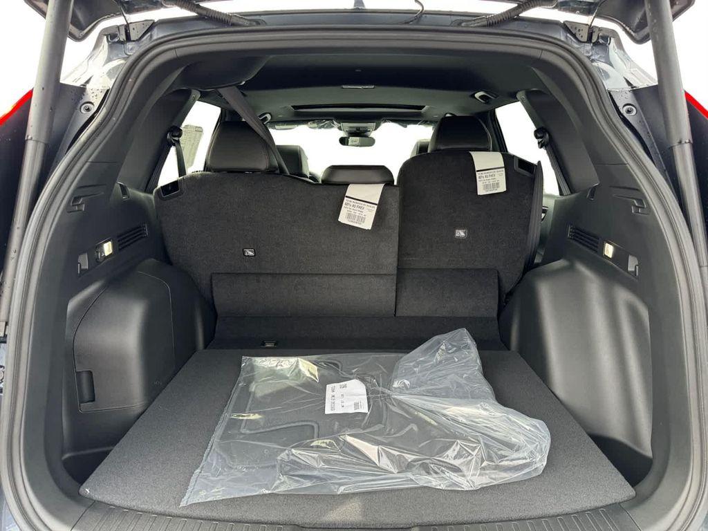 new 2026 Honda CR-V Hybrid car, priced at $41,620