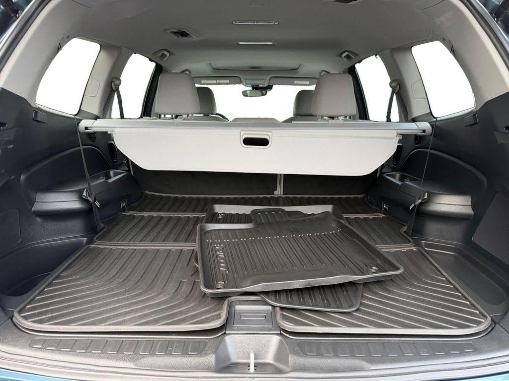 used 2022 Honda Pilot car, priced at $30,087