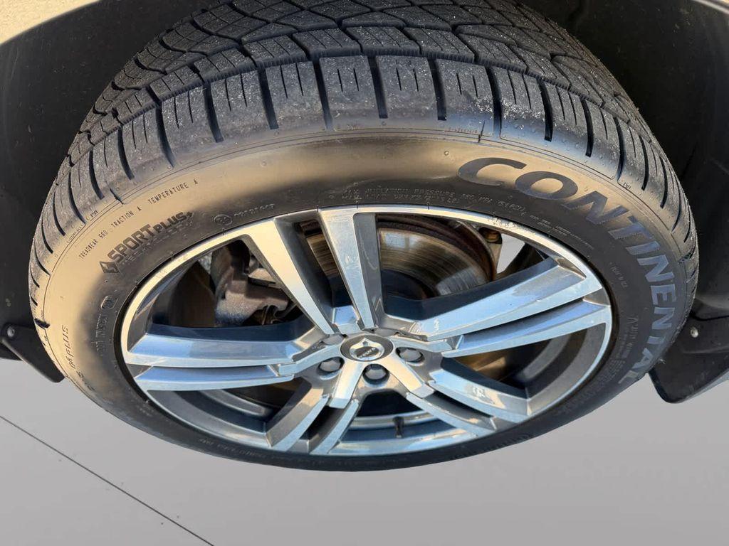 used 2018 Volvo XC60 car, priced at $17,467