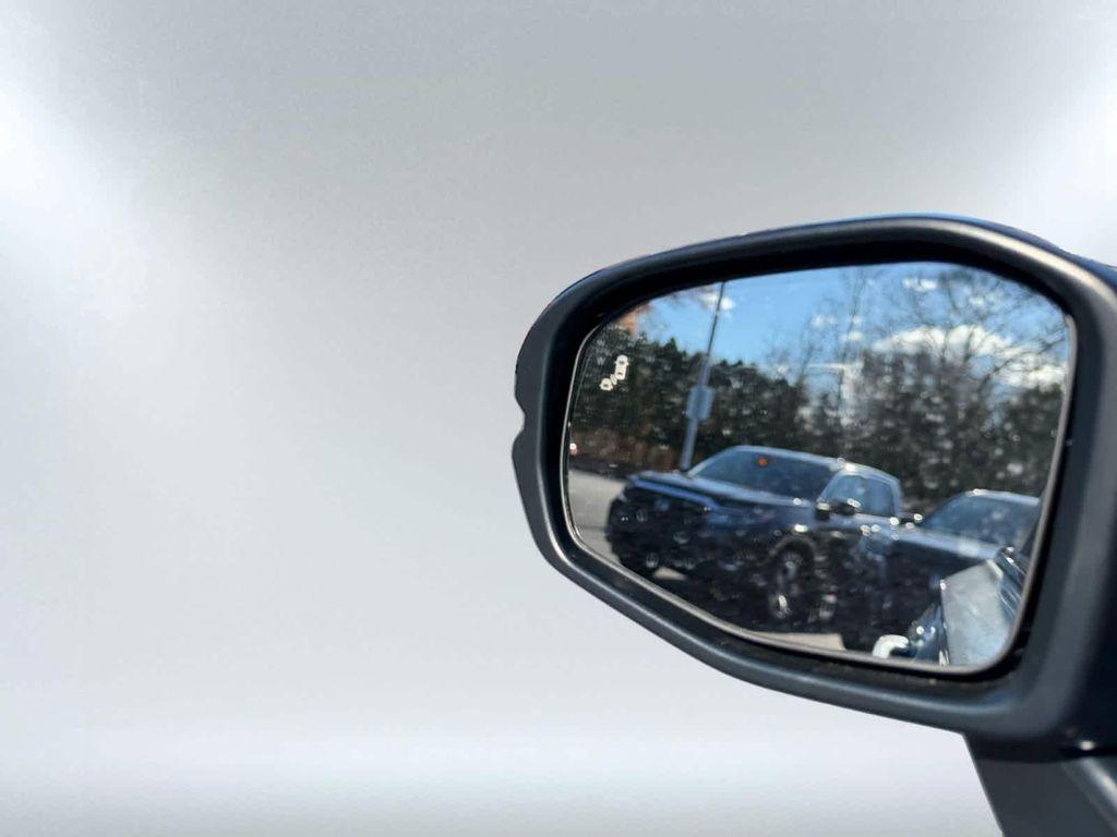 new 2026 Honda CR-V Hybrid car, priced at $41,675