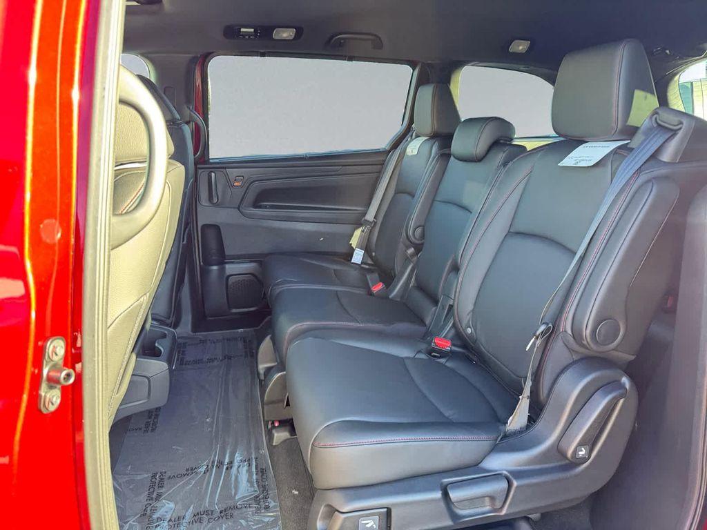 new 2026 Honda Odyssey car, priced at $45,845