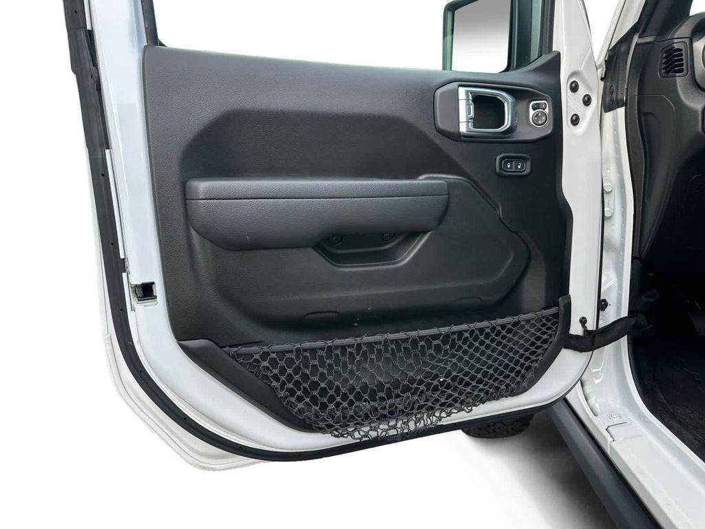 used 2022 Jeep Wrangler Unlimited car, priced at $27,968