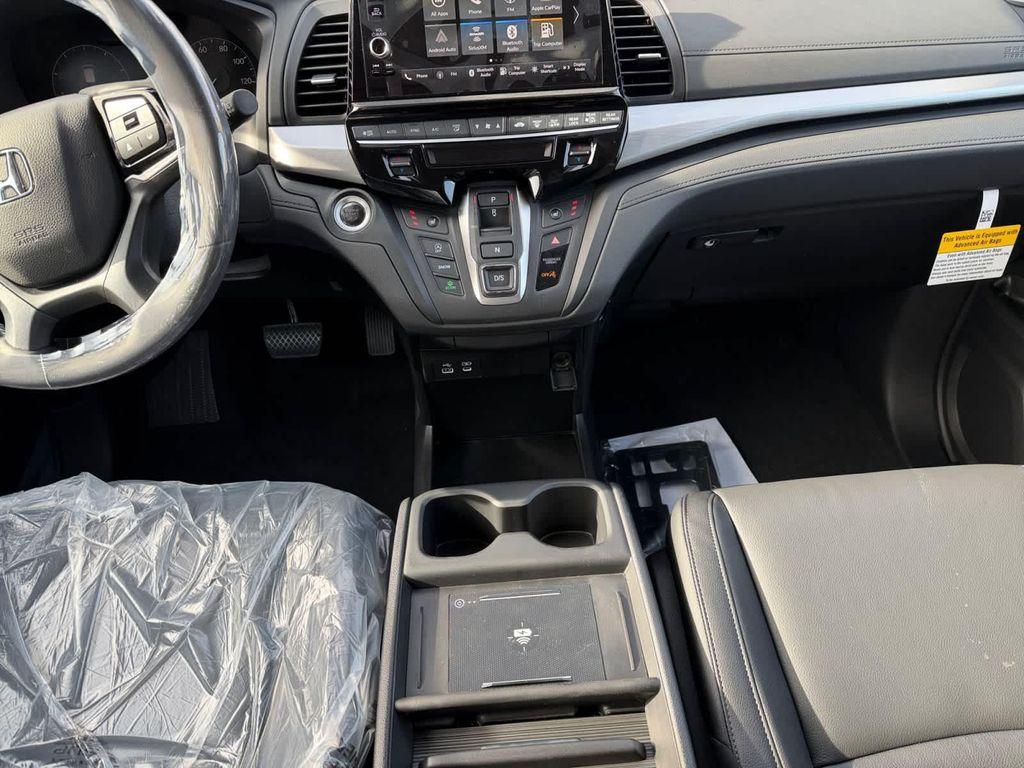 new 2026 Honda Odyssey car, priced at $44,745