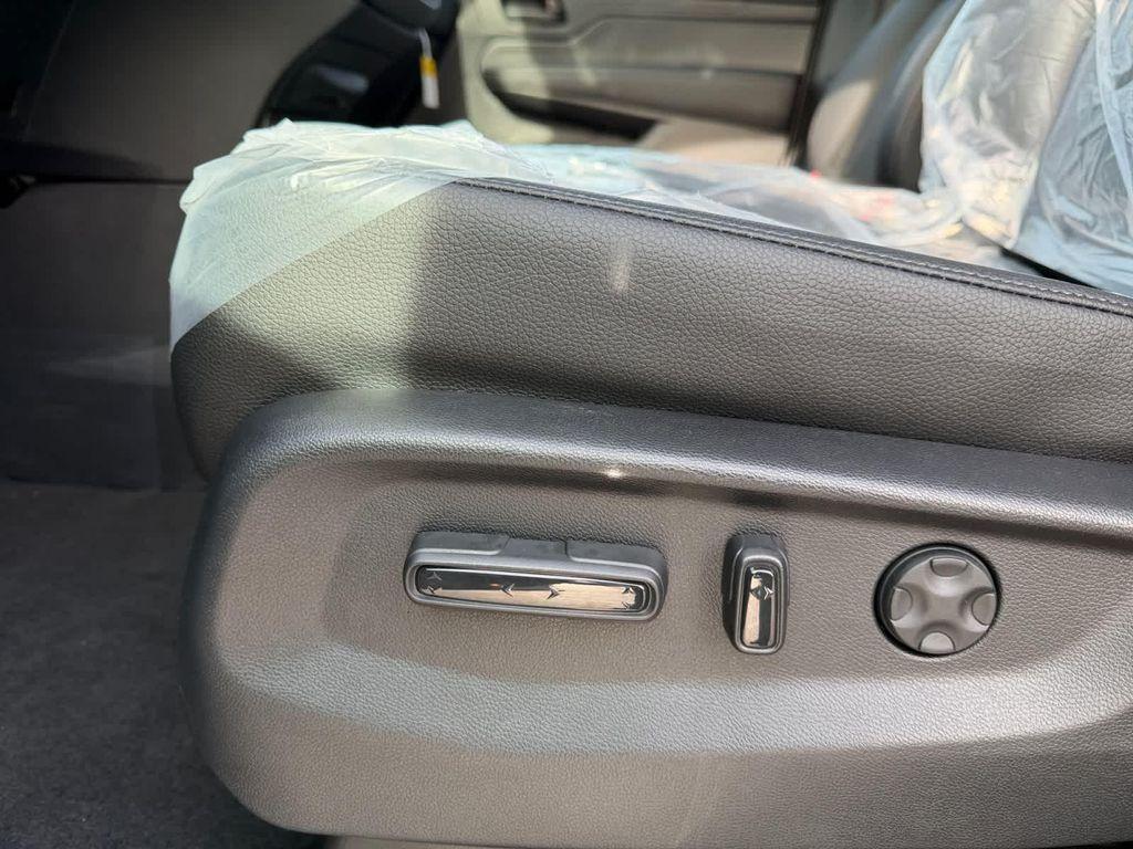 new 2026 Honda Odyssey car, priced at $44,745