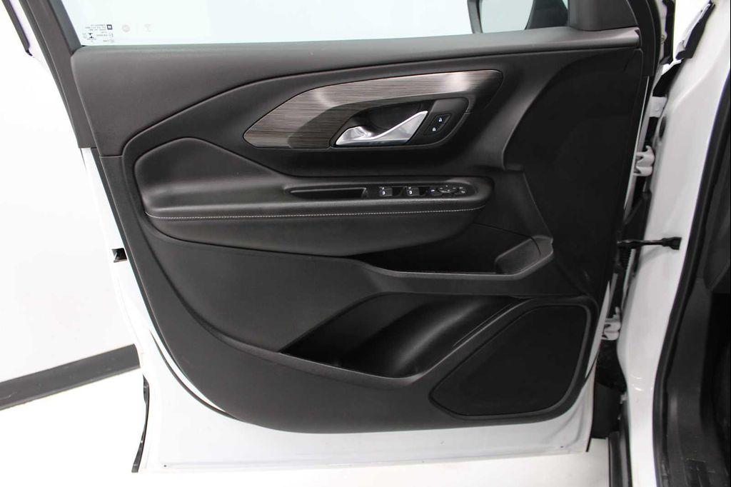 used 2023 GMC Terrain car, priced at $23,747
