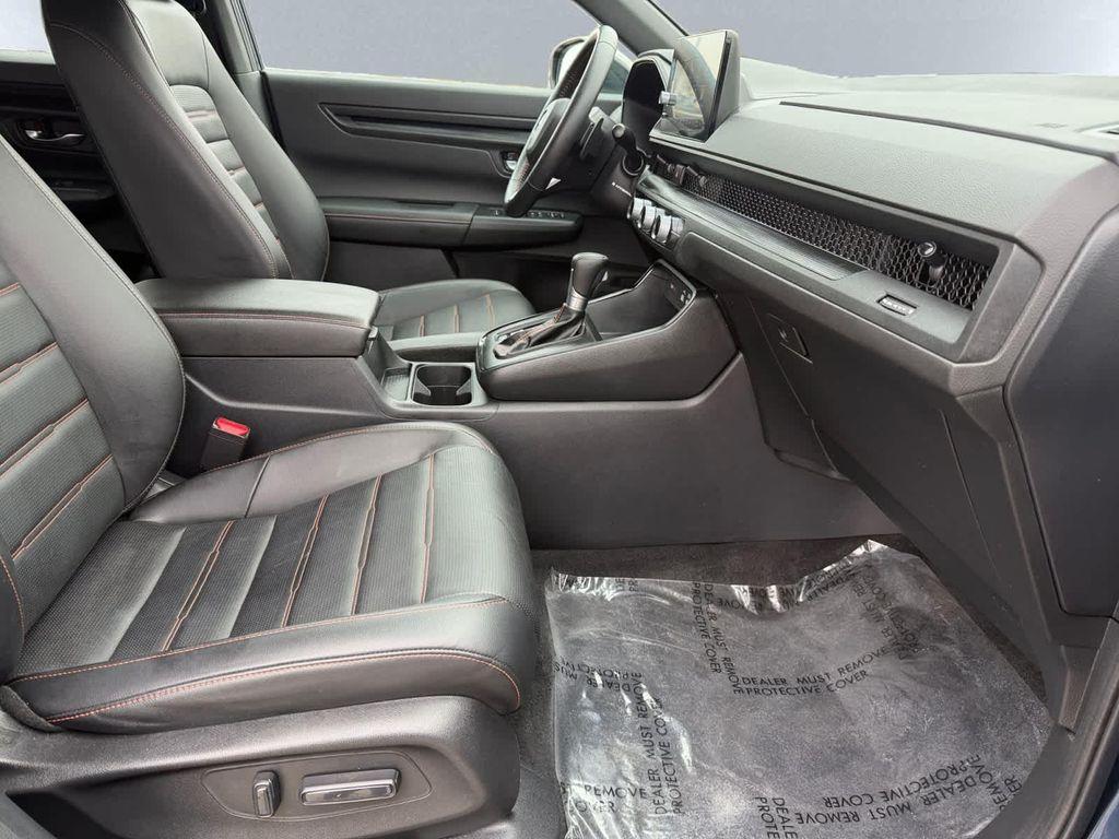 used 2025 Honda CR-V Hybrid car, priced at $34,588