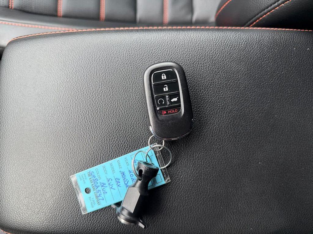 used 2025 Honda CR-V Hybrid car, priced at $34,588