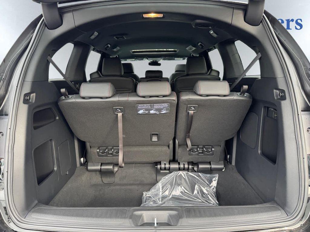 new 2026 Honda Odyssey car, priced at $45,390