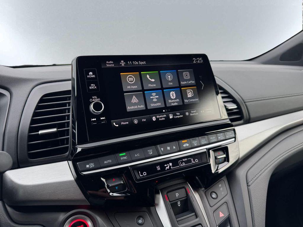 new 2026 Honda Odyssey car, priced at $45,390