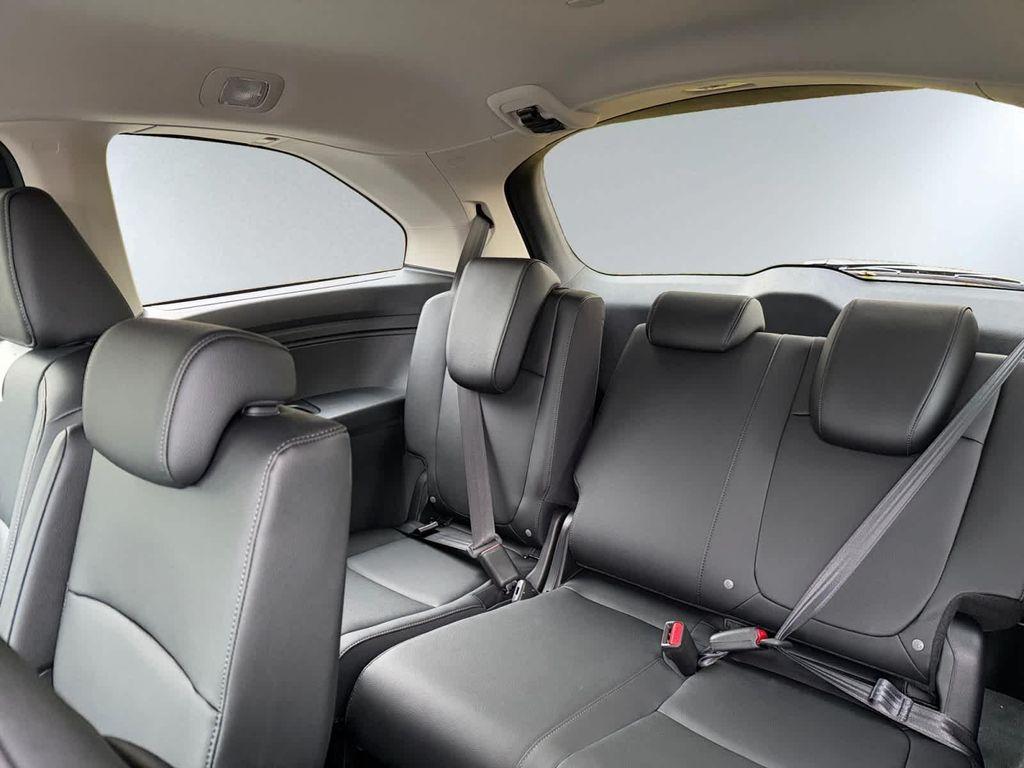 new 2026 Honda Odyssey car, priced at $44,745