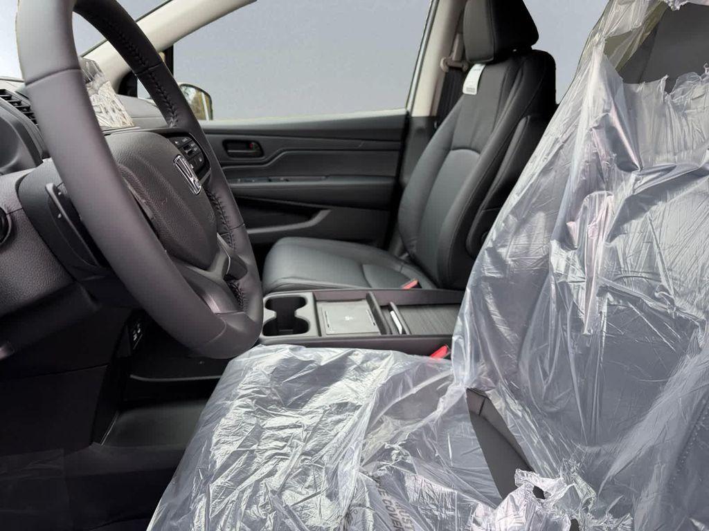 new 2026 Honda Odyssey car, priced at $44,745