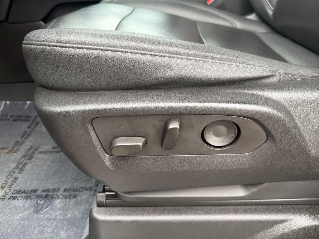 used 2023 Chevrolet Tahoe car, priced at $38,488