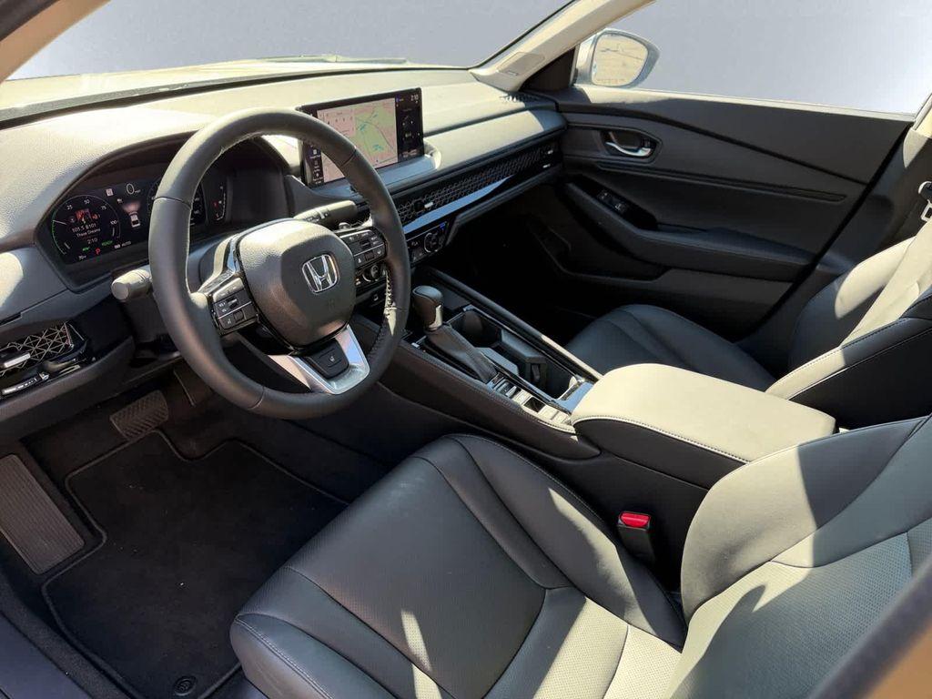 new 2025 Honda Accord Hybrid car, priced at $40,450