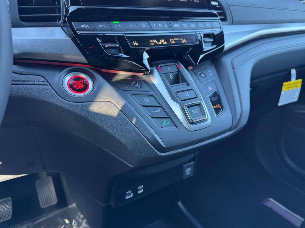 new 2026 Honda Odyssey car, priced at $45,845