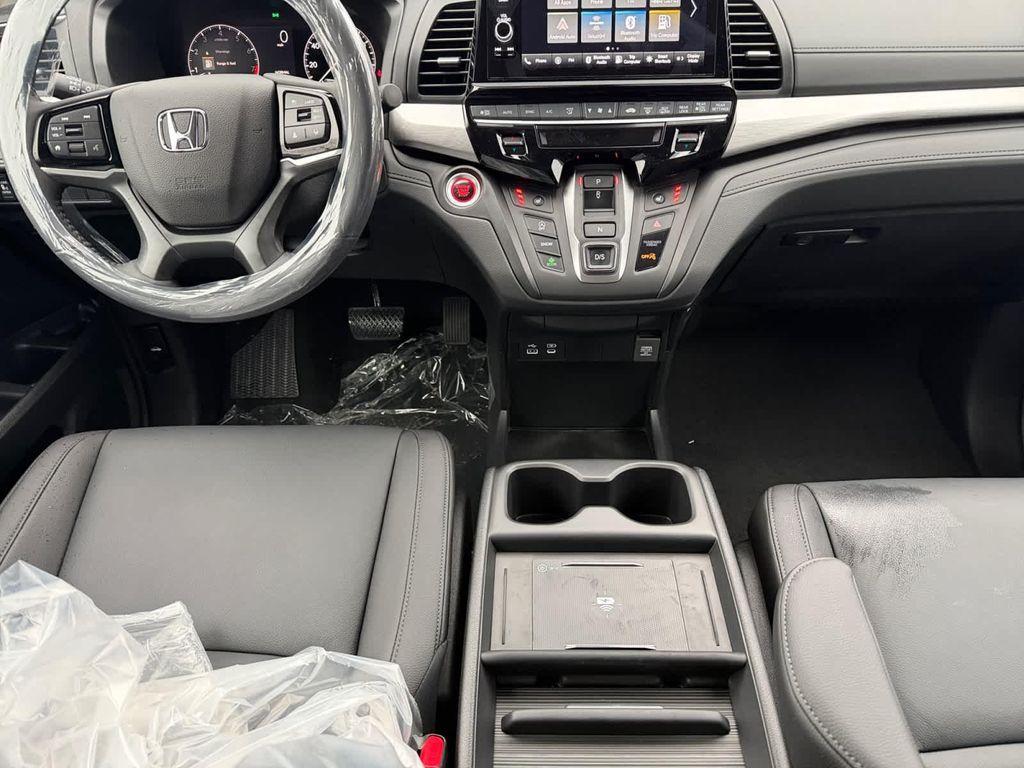 new 2026 Honda Odyssey car, priced at $44,745