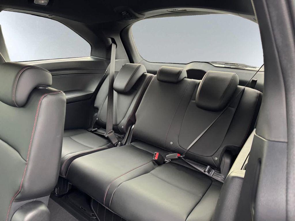 new 2026 Honda Odyssey car, priced at $45,345