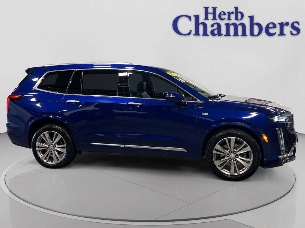 used 2024 Cadillac XT6 car, priced at $42,467