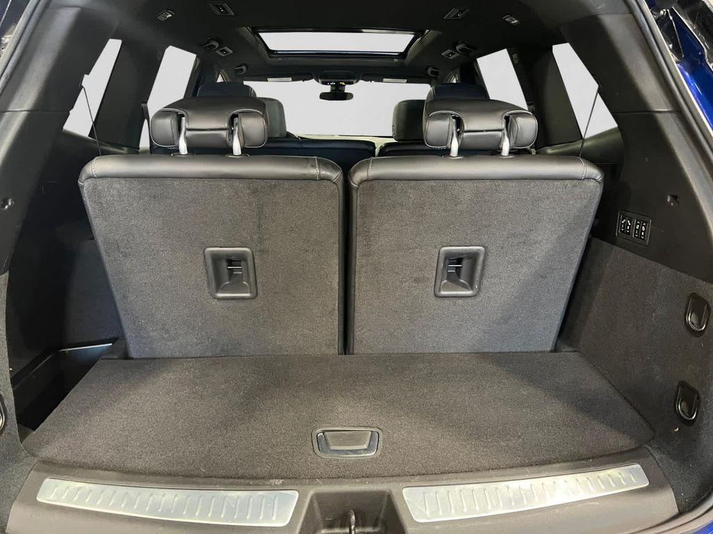 used 2024 Cadillac XT6 car, priced at $42,467