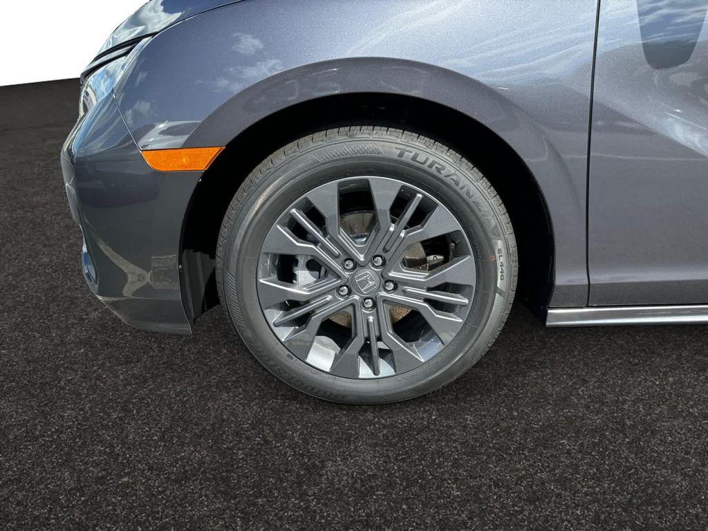 new 2026 Honda Odyssey car, priced at $48,990