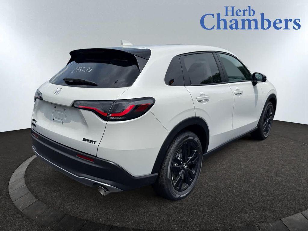new 2027 Honda HR-V car, priced at $28,555