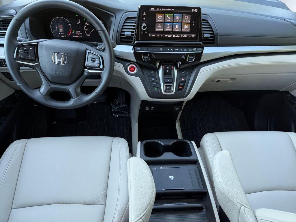used 2026 Honda Odyssey car, priced at $39,987