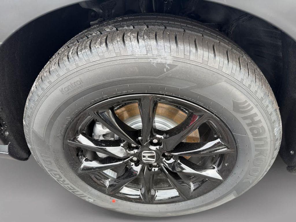 new 2026 Honda CR-V Hybrid car, priced at $42,130