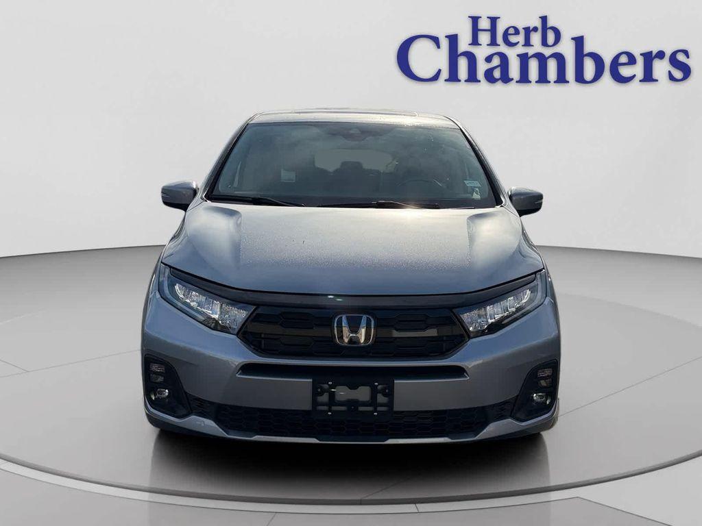 new 2026 Honda Odyssey car, priced at $48,990