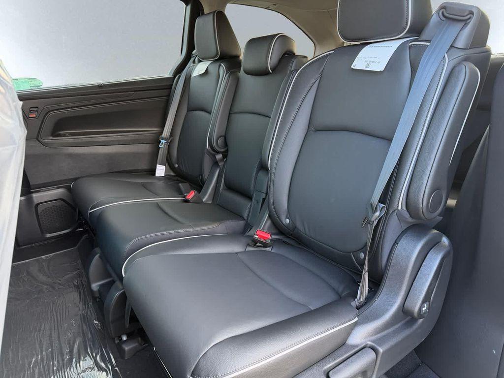 new 2026 Honda Odyssey car, priced at $48,990