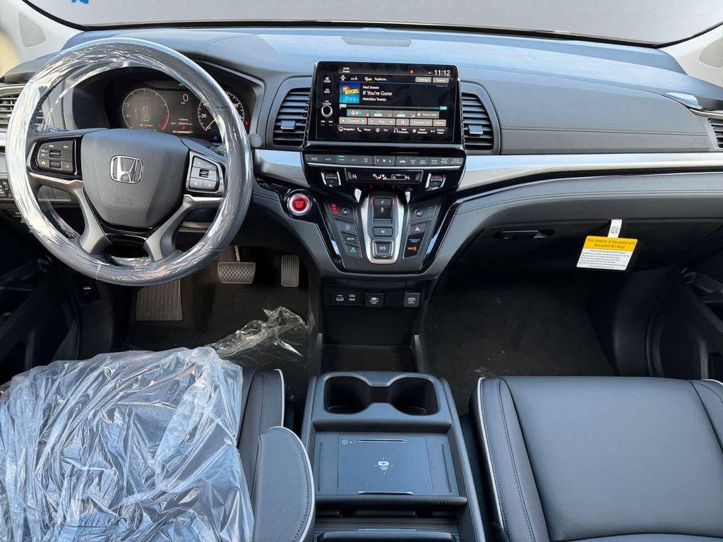 new 2026 Honda Odyssey car, priced at $48,990