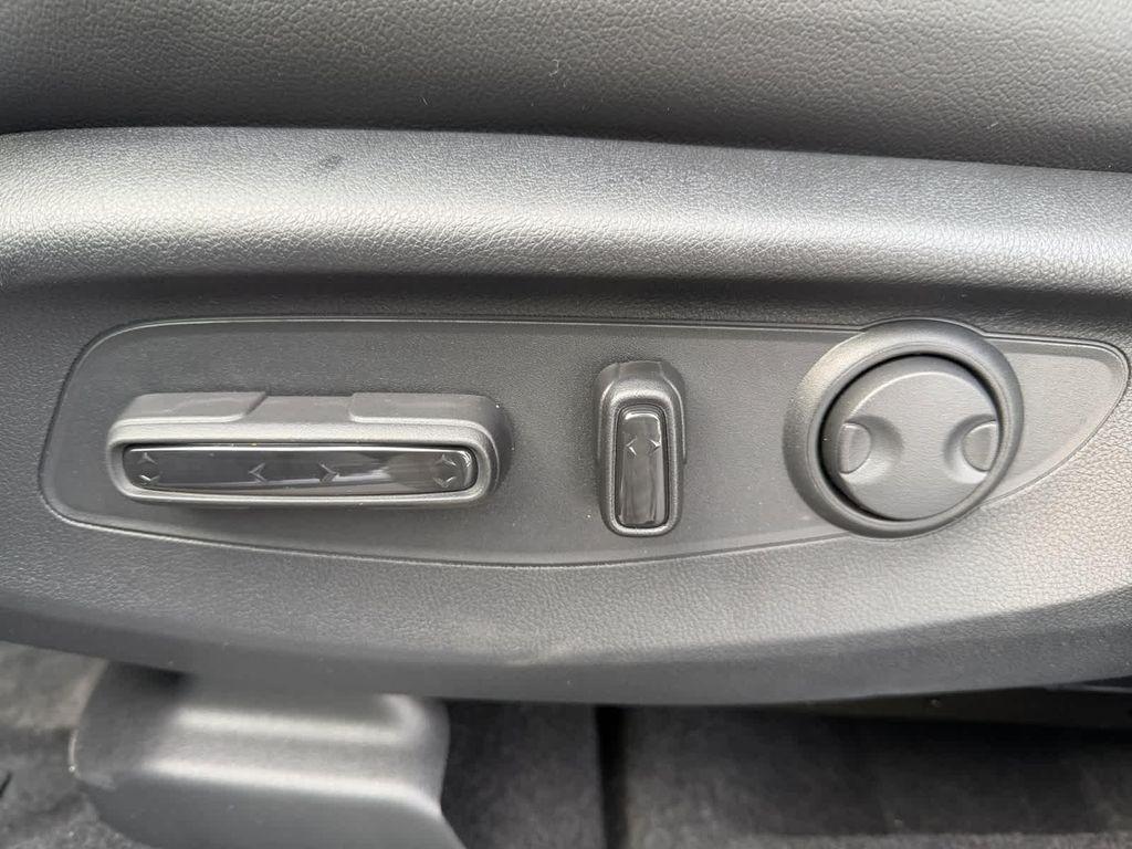 new 2026 Honda CR-V Hybrid car, priced at $44,000