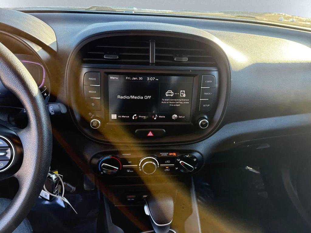 used 2024 Kia Soul car, priced at $16,467