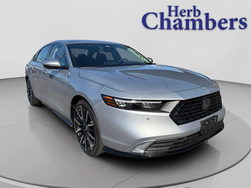 used 2025 Honda Accord Hybrid car, priced at $35,698