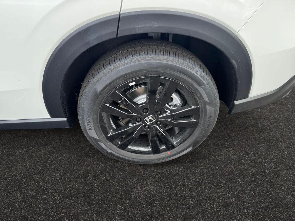 new 2026 Honda HR-V car, priced at $31,350