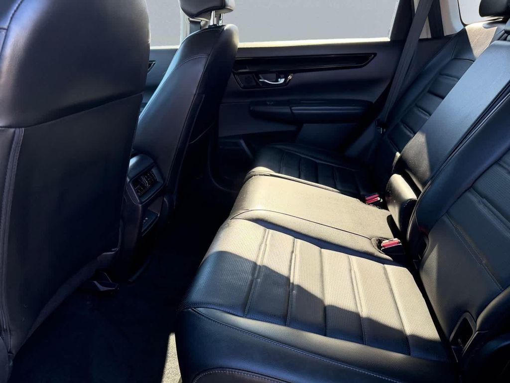 used 2025 Honda CR-V car, priced at $32,468