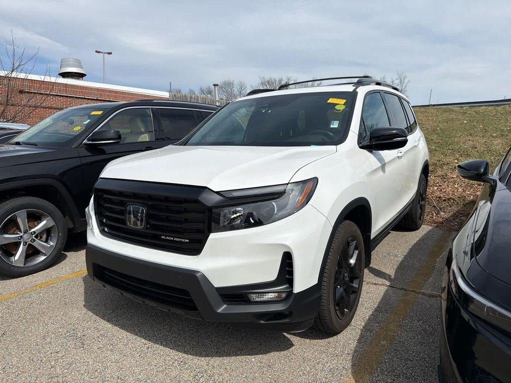used 2025 Honda Passport car, priced at $40,968