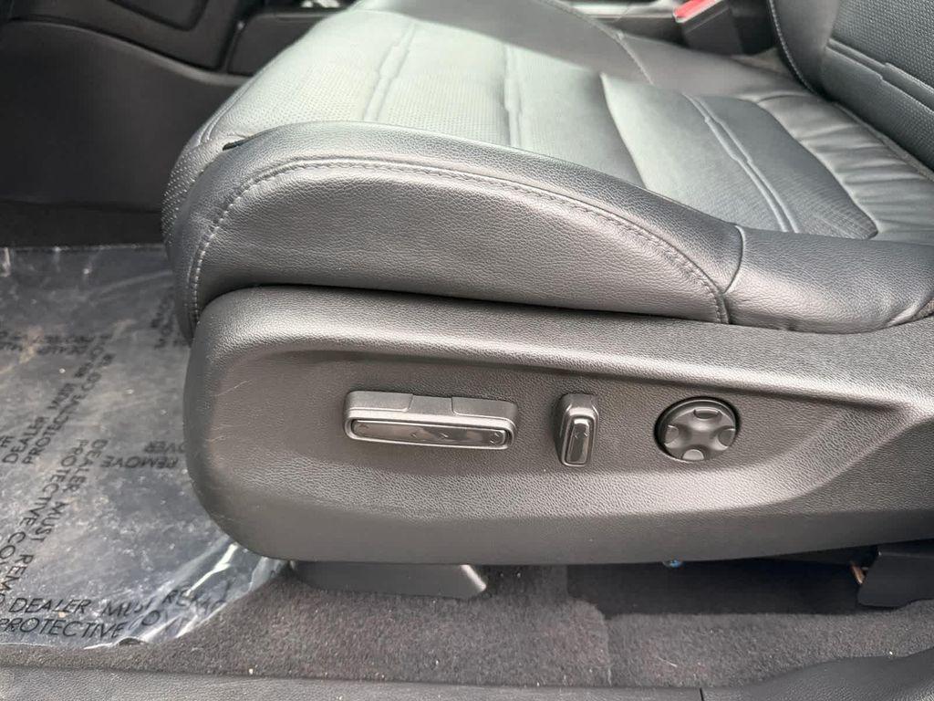 used 2018 Honda CR-V car, priced at $21,387