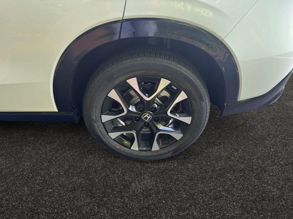 new 2026 Honda HR-V car, priced at $33,455