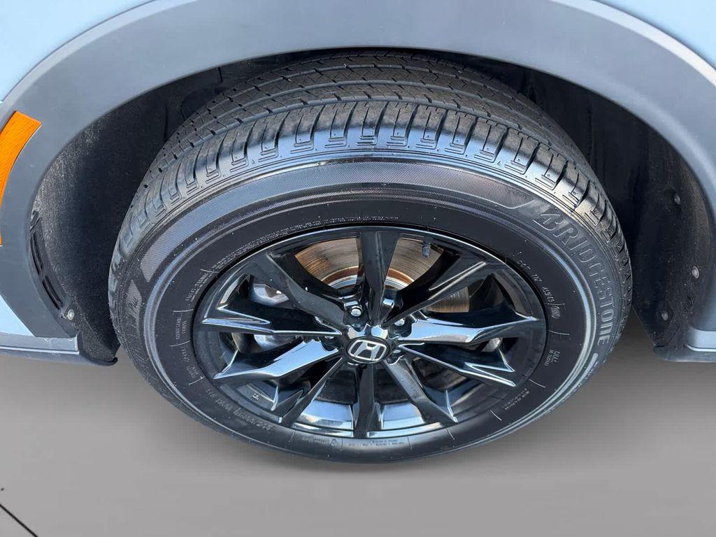 used 2025 Honda CR-V Hybrid car, priced at $36,968