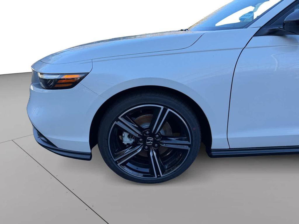 new 2026 Honda Accord Hybrid car, priced at $35,445