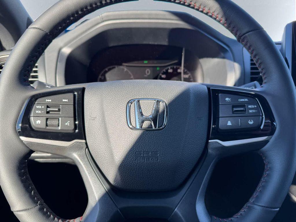 new 2026 Honda Odyssey car, priced at $45,845