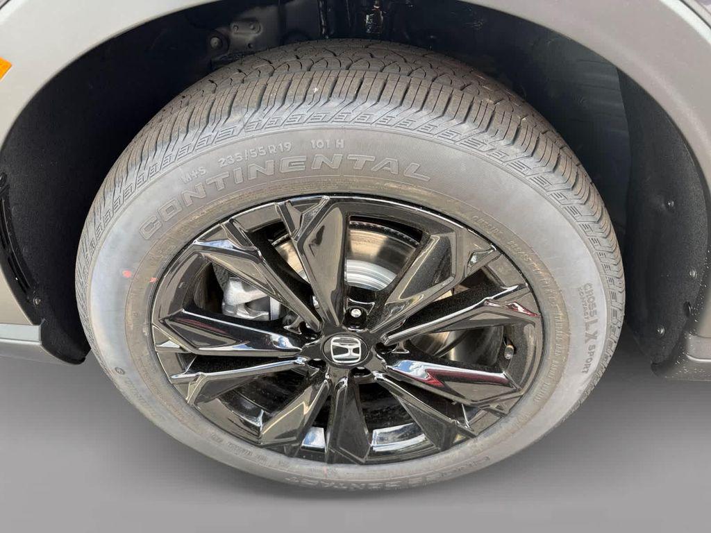 new 2026 Honda CR-V Hybrid car, priced at $44,000