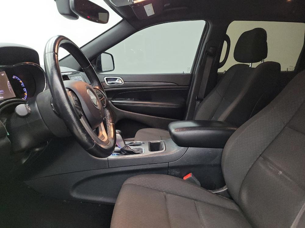 used 2020 Jeep Grand Cherokee car, priced at $18,695