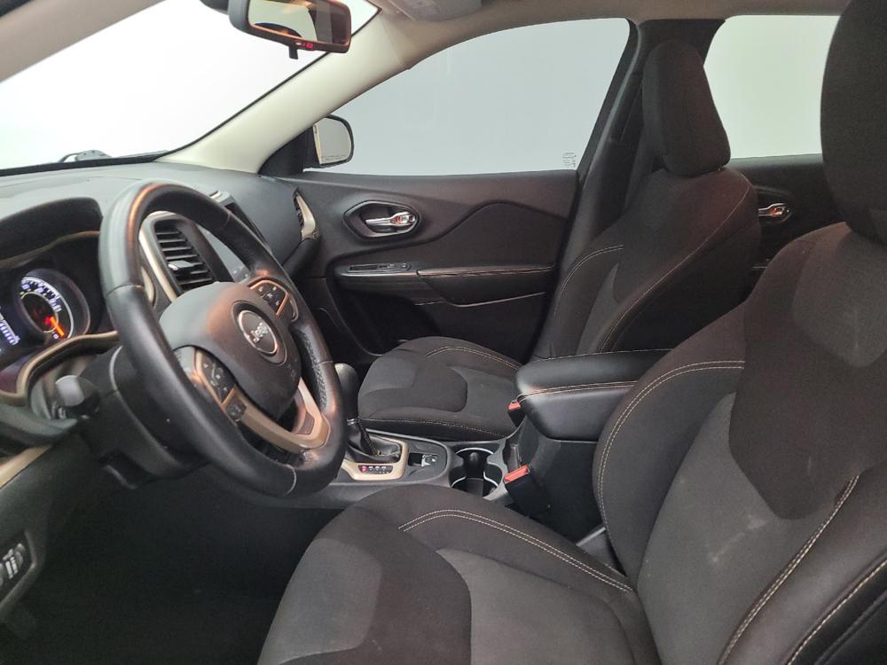 used 2016 Jeep Cherokee car, priced at $13,195