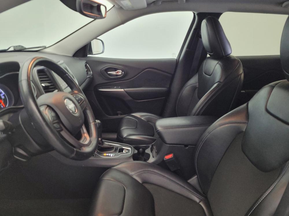 used 2019 Jeep Cherokee car, priced at $18,795