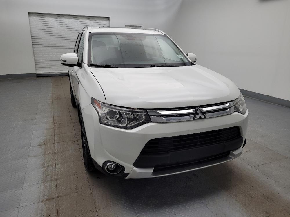 used 2015 Mitsubishi Outlander car, priced at $13,795