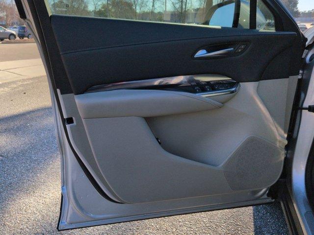 used 2021 Cadillac XT4 car, priced at $24,477