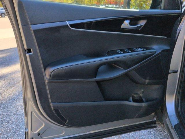 used 2019 Kia Sorento car, priced at $12,977