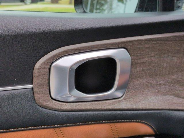 used 2021 Kia Sorento car, priced at $24,077