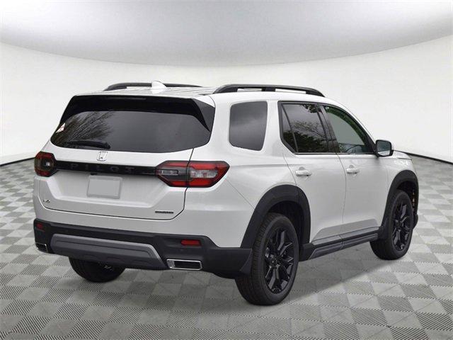 new 2025 Honda Pilot car, priced at $49,803